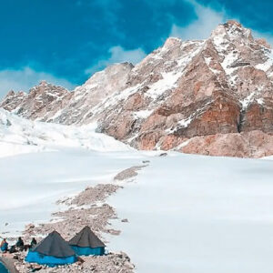 Kalindi Khal Trek: Conquer the Pinnacle of Himalayan Adventure
