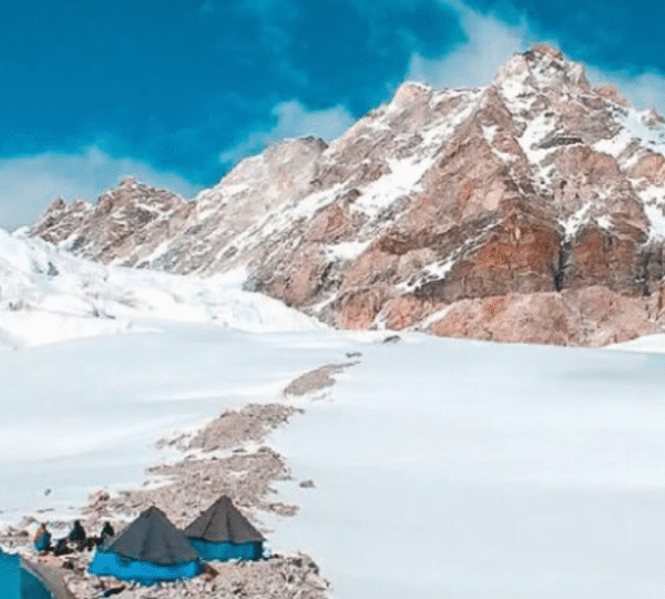 Kalindi Khal Trek: Conquer the Pinnacle of Himalayan Adventure