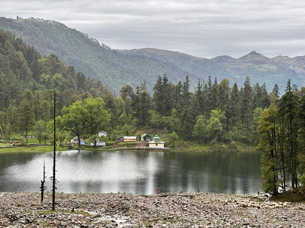 Dodital Trek: A Journey to the Mystical Lake in the Himalayas.