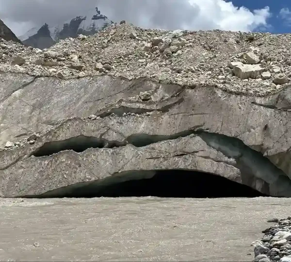 gaumukh-galcier